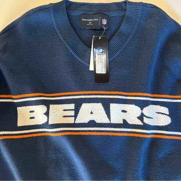 Abercrombie & Fitch Women's Navy V-Neck Sweater Chicago Bears - Picture 3 of 6